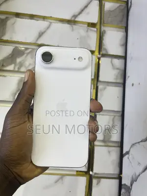 Apple iPhone Air 256 GB White