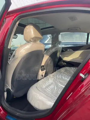 Genesis G70 3.3T Dynamic 2019 Red
