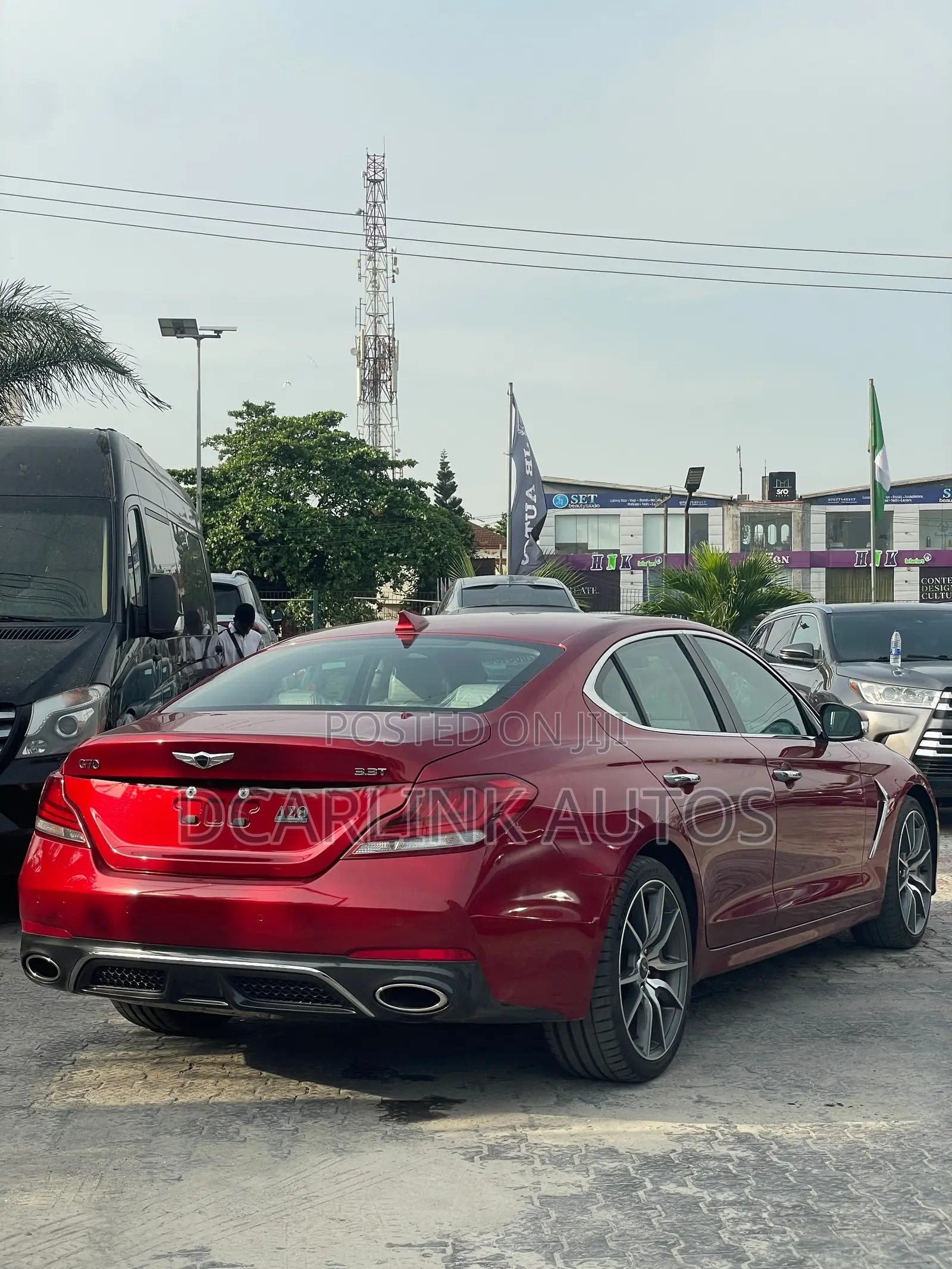Genesis G70 3.3T Dynamic 2019 Red