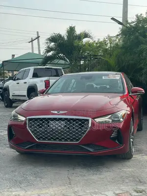 Genesis G70 3.3T Dynamic 2019 Red
