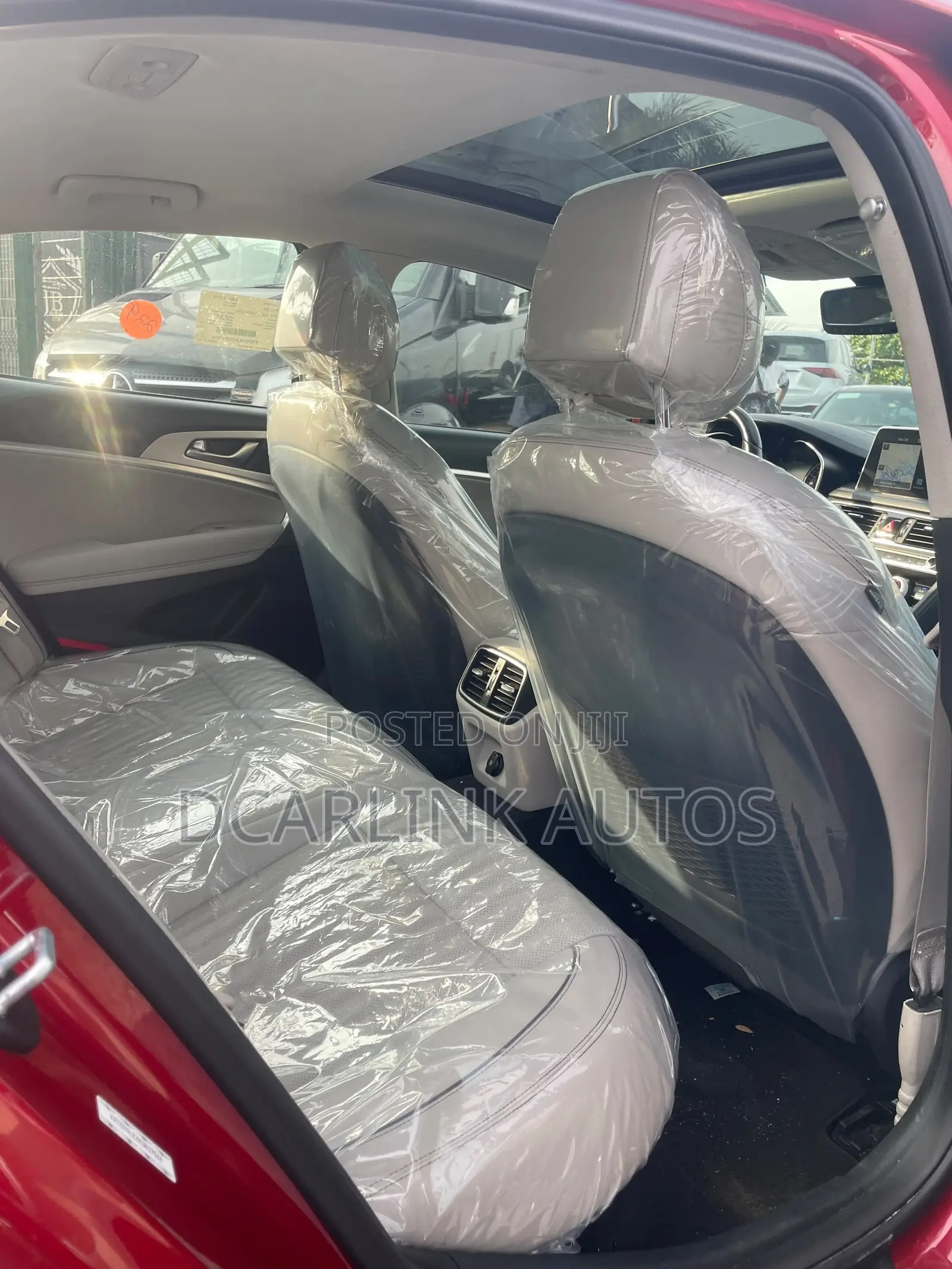 Genesis G70 3.3T Dynamic 2019 Red