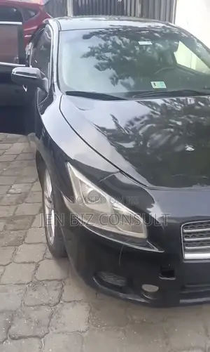 Nissan Maxima 3.5 S 2010 Black