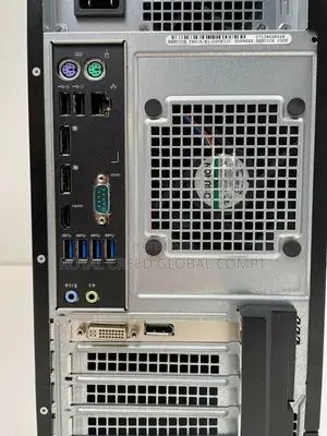 Desktop Computer Dell Precision 3000 8GB Intel Core i5 SSD 256GB