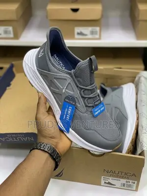 Quality Nautica Men’s Original Sneakers for Seniors
