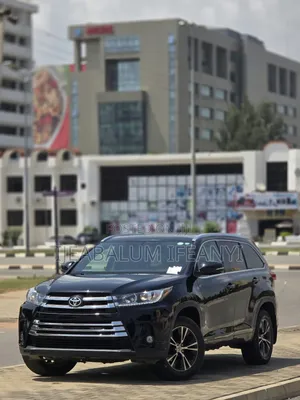 Toyota Highlander 2015 Black