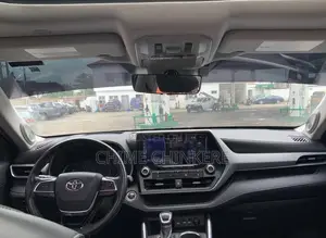 Toyota Highlander Platinum 2021 Black