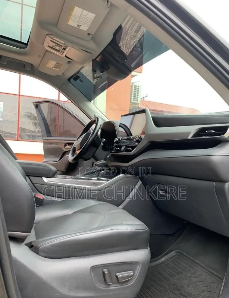 Toyota Highlander Platinum 2021 Black