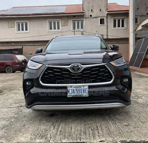 Toyota Highlander Platinum 2021 Black