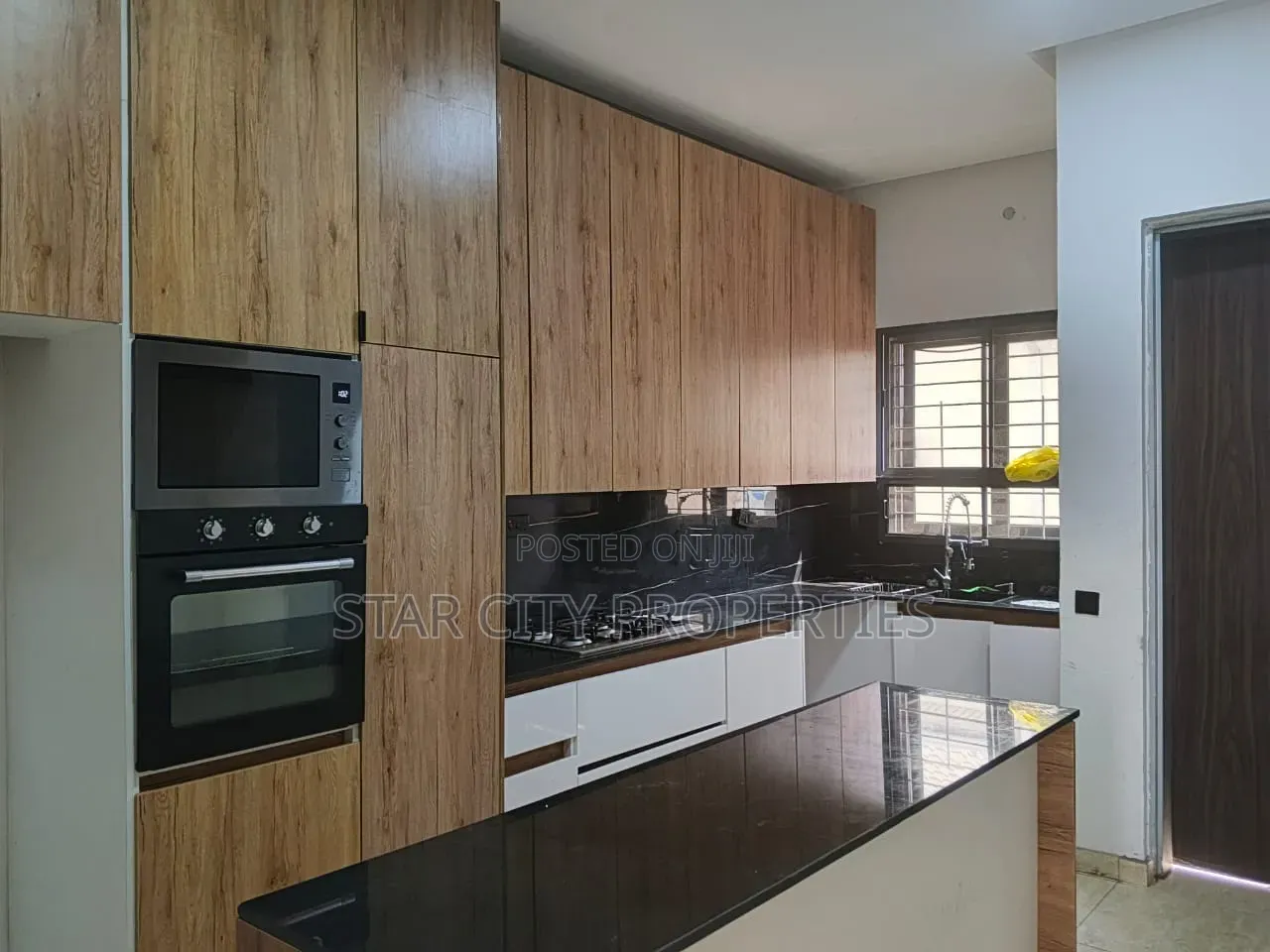 4bdrm Duplex in Ikeja Gra Lagos for rent