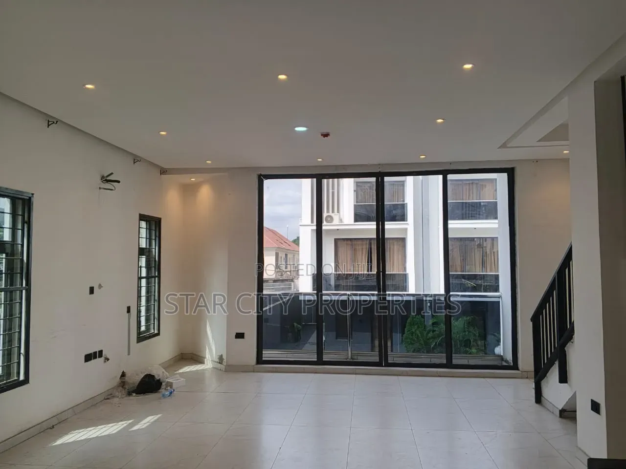 4bdrm Duplex in Ikeja Gra Lagos for rent