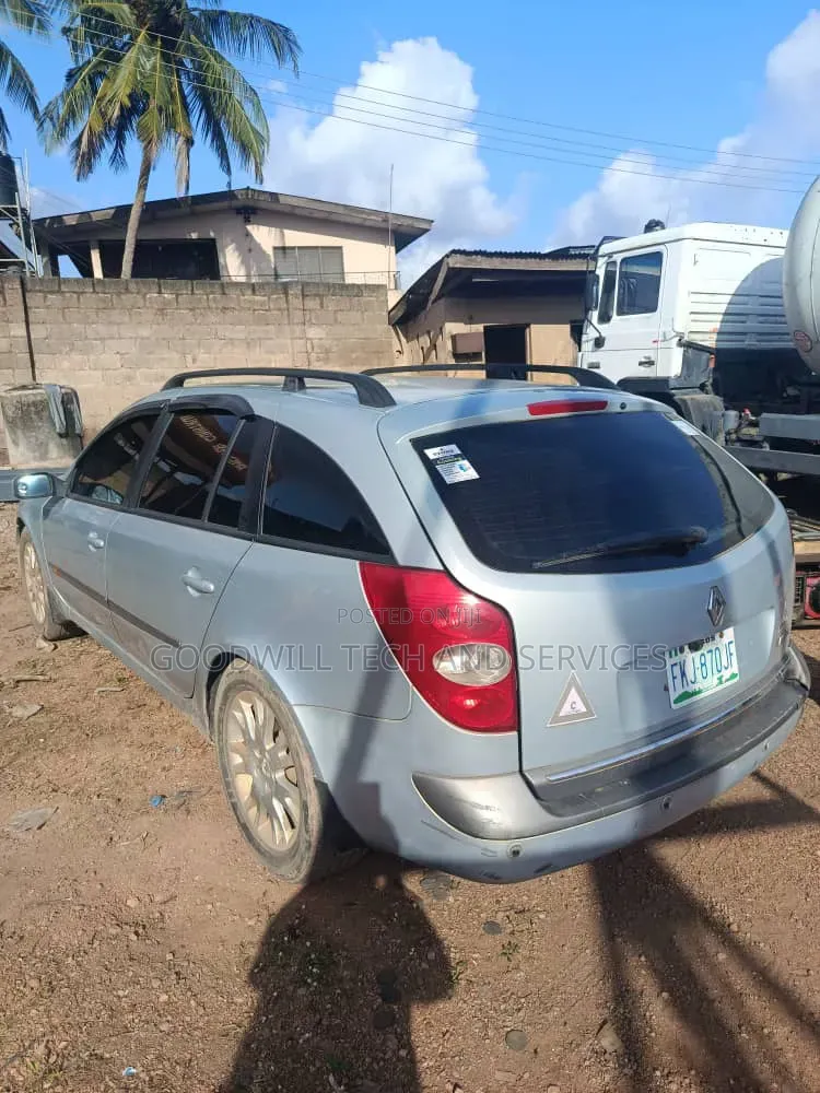 Renault Laguna 2004 Silver