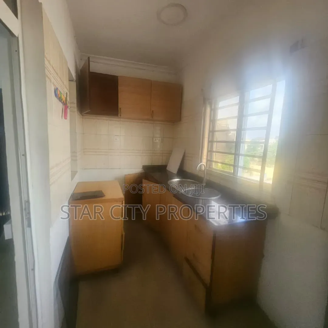 2bdrm Apartment in Magodo Gra Phase 2 for rent