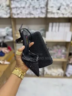 Women’s Dress Shoes and Elegant Matching Handbag for Special Occasions