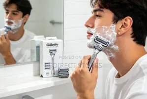 Gilette Gillette Skinguard Sensitive Razor Pack + 3 Blades