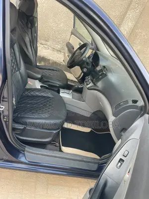 Hyundai Elantra 2009 Blue
