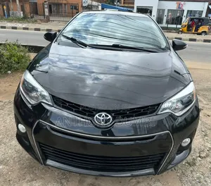 Toyota Corolla 2016 Black