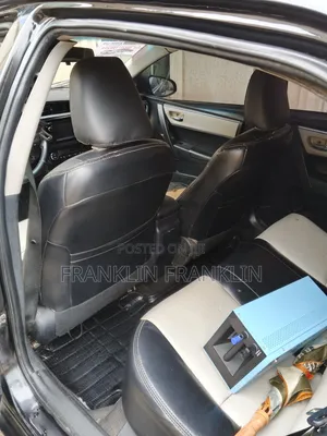 Toyota Corolla 2015 Black