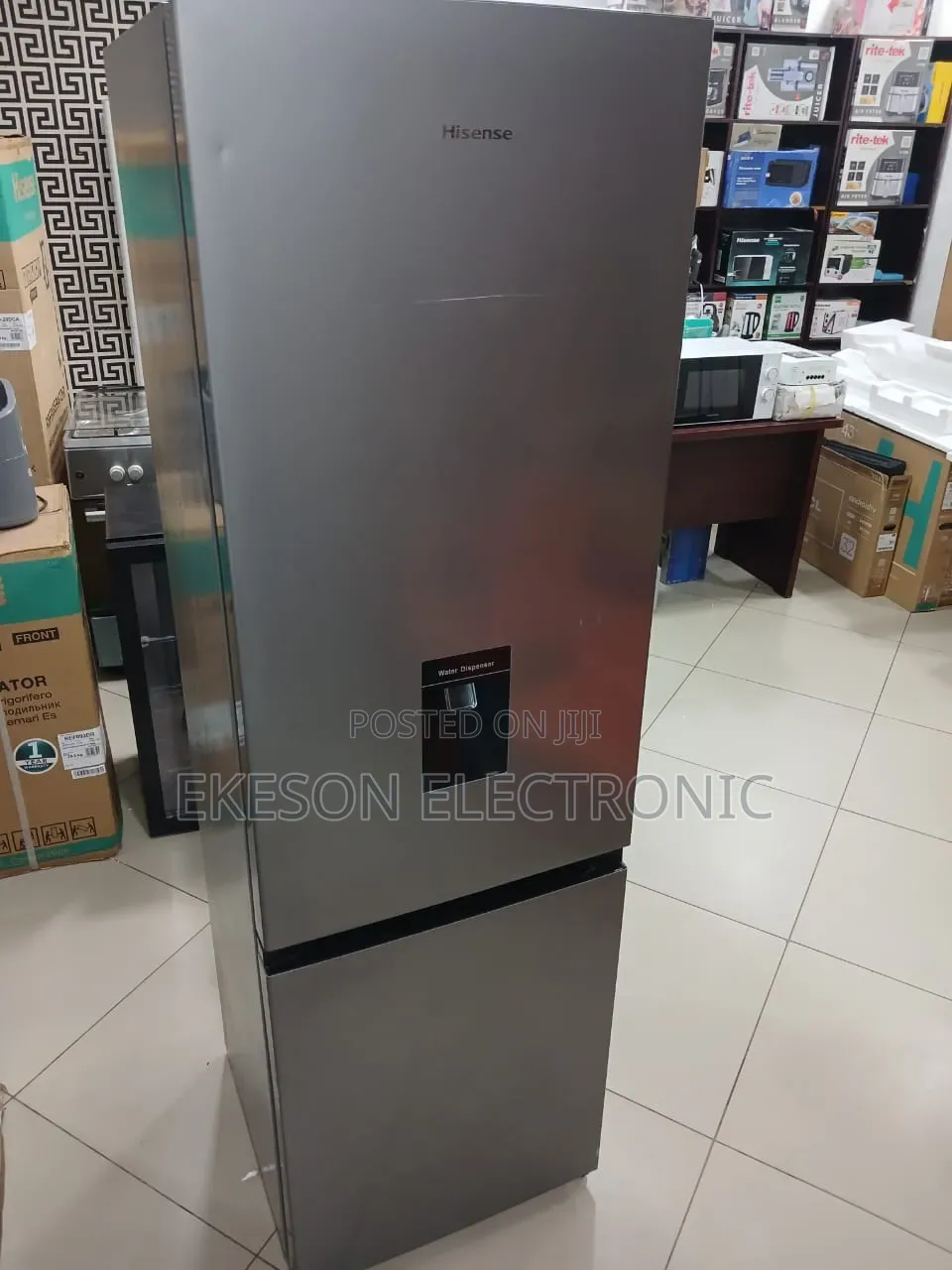 Hisense Fridge 262Litters