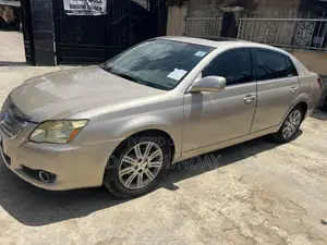 Toyota Avalon 2007 Gold