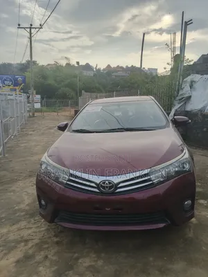 Toyota Corolla 2015 Red