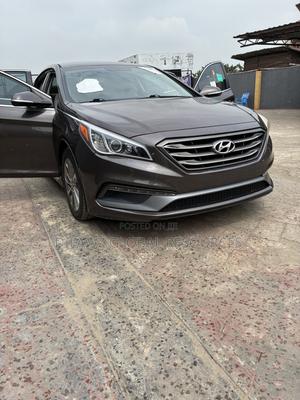Hyundai Sonata Sport 4dr Sedan (2.4L 4cyl 6A) 2015 Brown