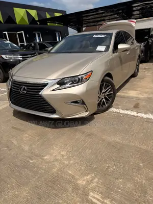 Lexus ES 350 FWD 2016 Gold