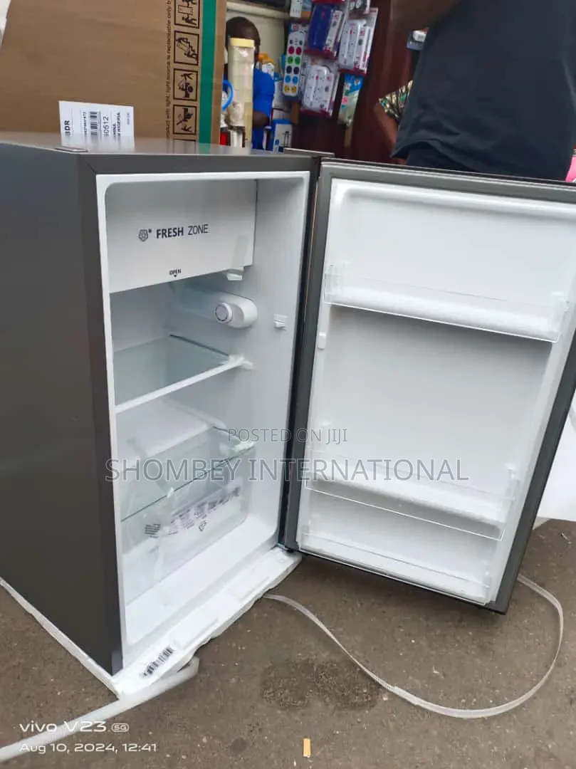 Hisense Single Door Refrigerator 121L (121DR)