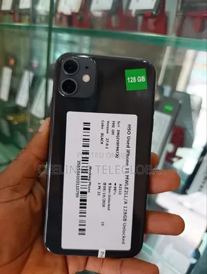 Apple iPhone 11 128 GB Black