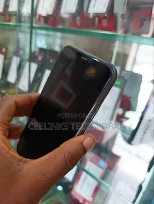 Apple iPhone 11 128 GB Black
