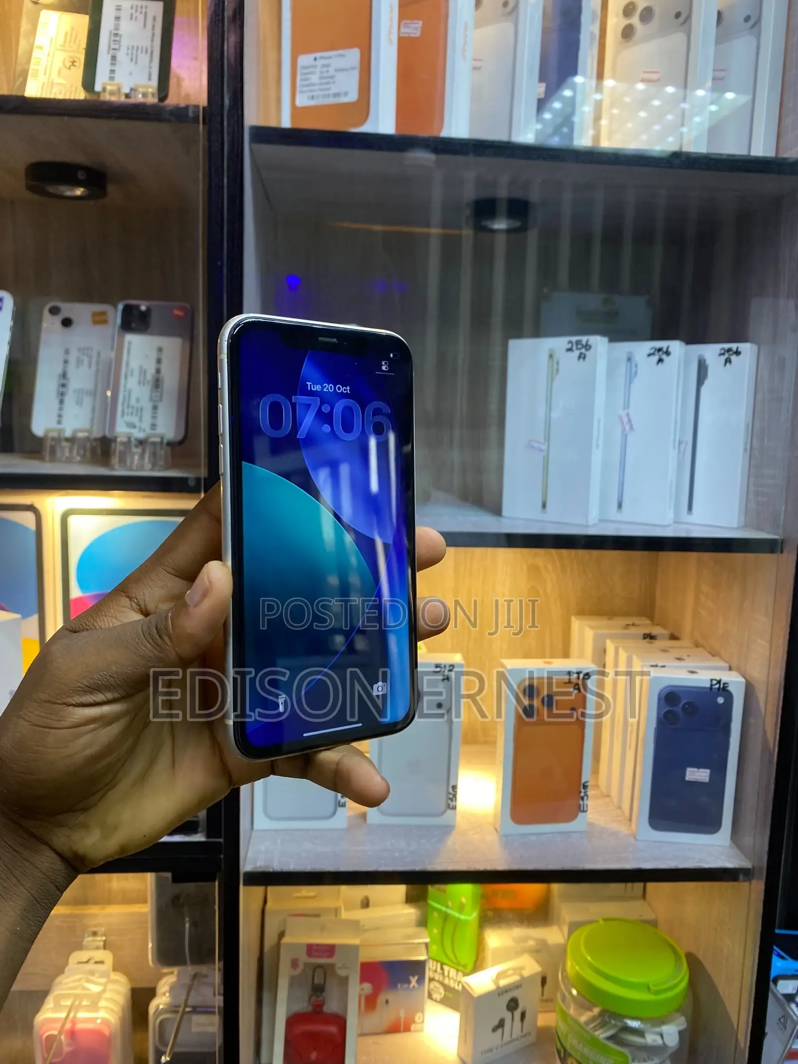 Apple iPhone 11 128 GB White