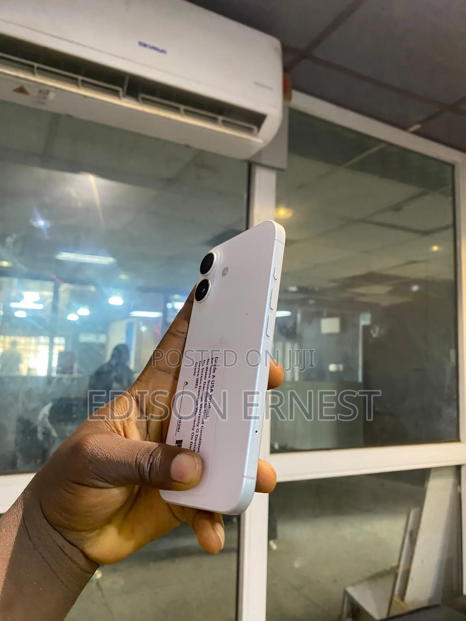 Apple iPhone 16 128 GB White