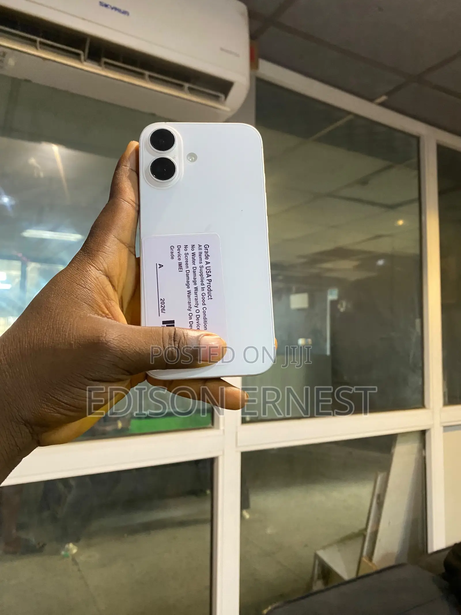 Apple iPhone 16 128 GB White