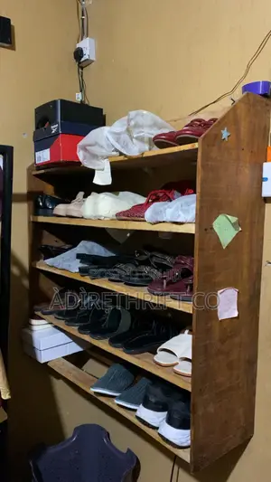 Wall Mount Shoe Rack