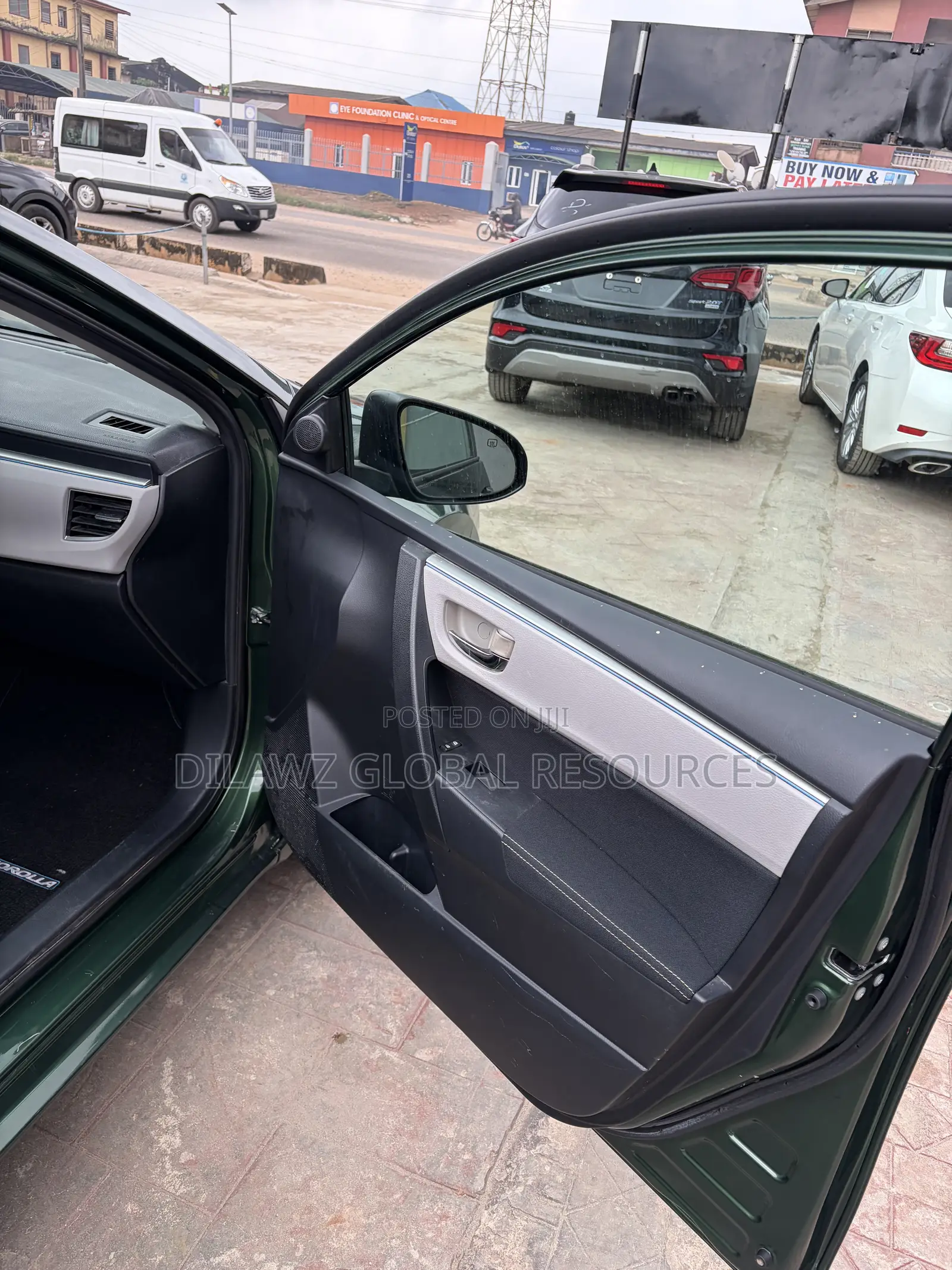 Toyota Corolla 2015 Green