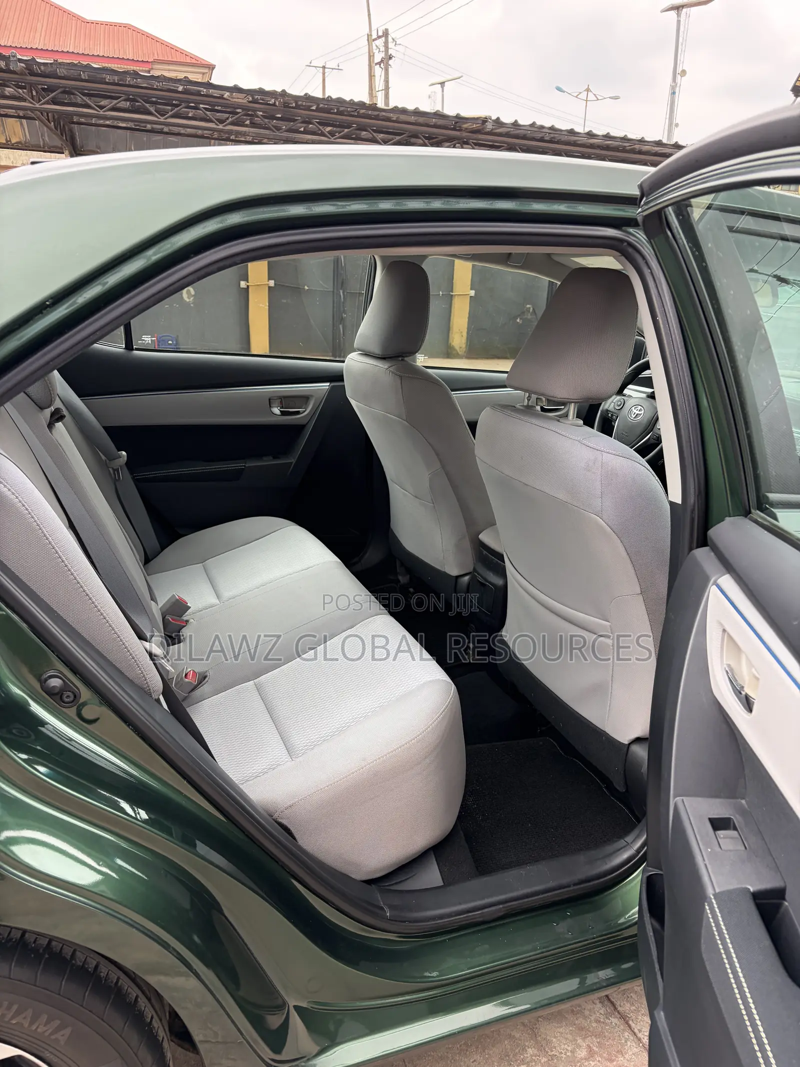 Toyota Corolla 2015 Green
