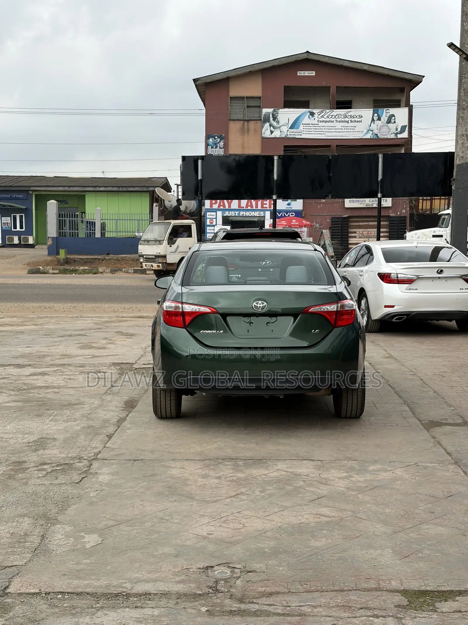 Toyota Corolla 2015 Green