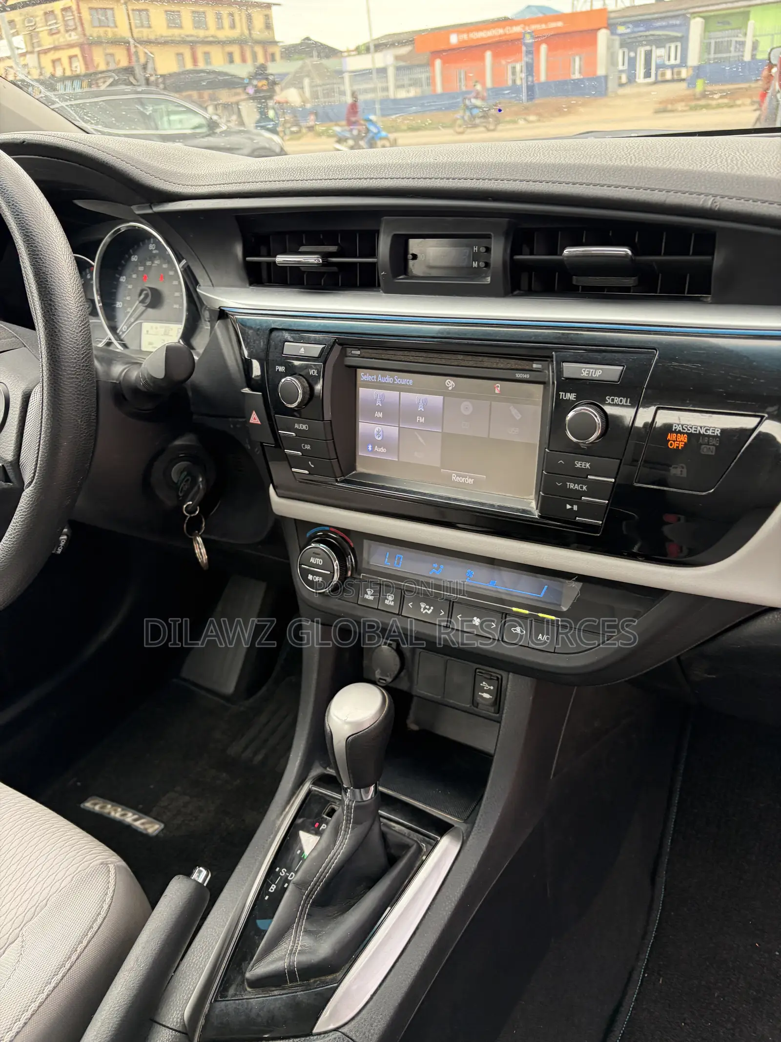 Toyota Corolla 2015 Green