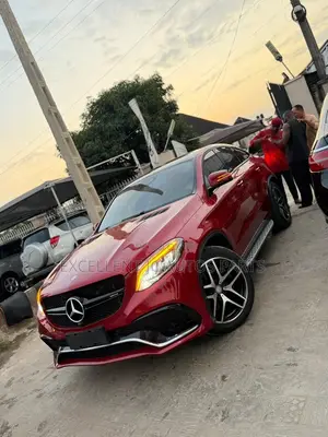 Mercedes-Benz GLE-Class 2016 Red