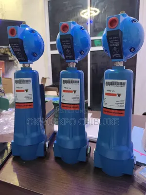 Line Filter With Automatic Drill