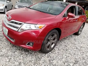 Toyota Venza V6 AWD 2011 Red