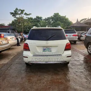 Mercedes-Benz GLK-Class 2010 White
