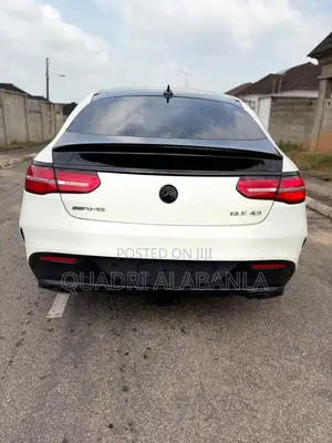 Mercedes-Benz GLE-Class AMG GLE 43 4MATIC 2018 White