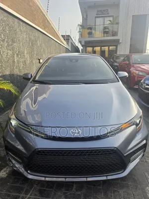 Toyota Corolla SE 2022 Blue