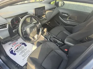 Toyota Corolla SE 2022 Blue