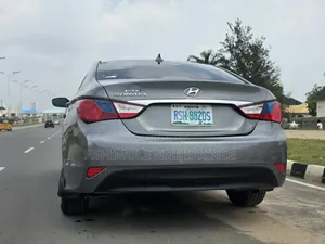 Hyundai Sonata GLS 4dr Sedan (2.4L 4cyl 6A) 2014 Gray