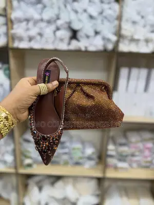Luxury Women’s Flat Shoes With Matching Handbag