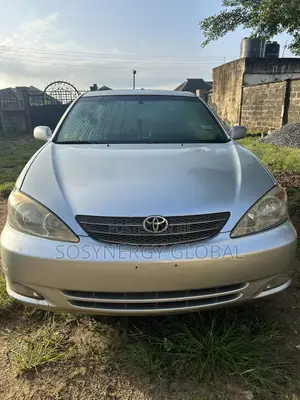 Toyota Camry 2004 Silver