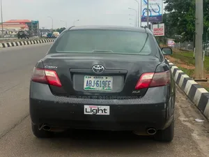 Toyota Camry 2.4 XLE 2008 Gray