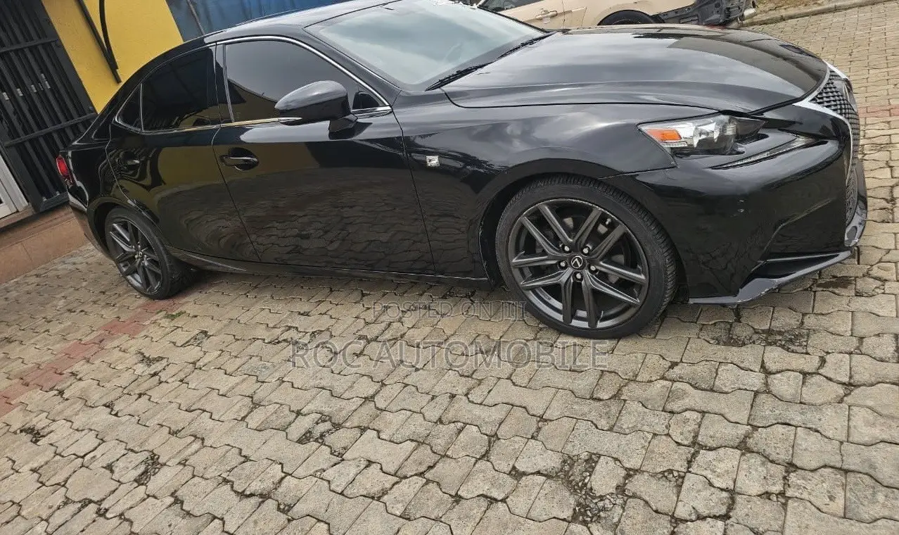 Lexus IS 250 2014 Black