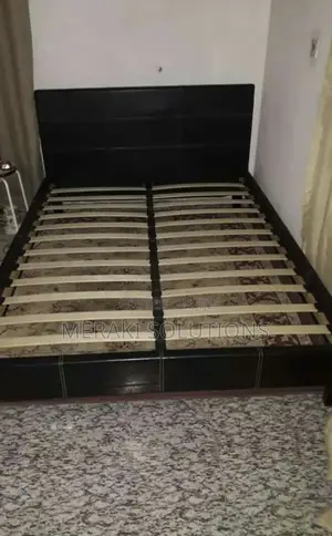 Used Alibert Ribbed Bed Frame 4.5 X 6 – Damaged